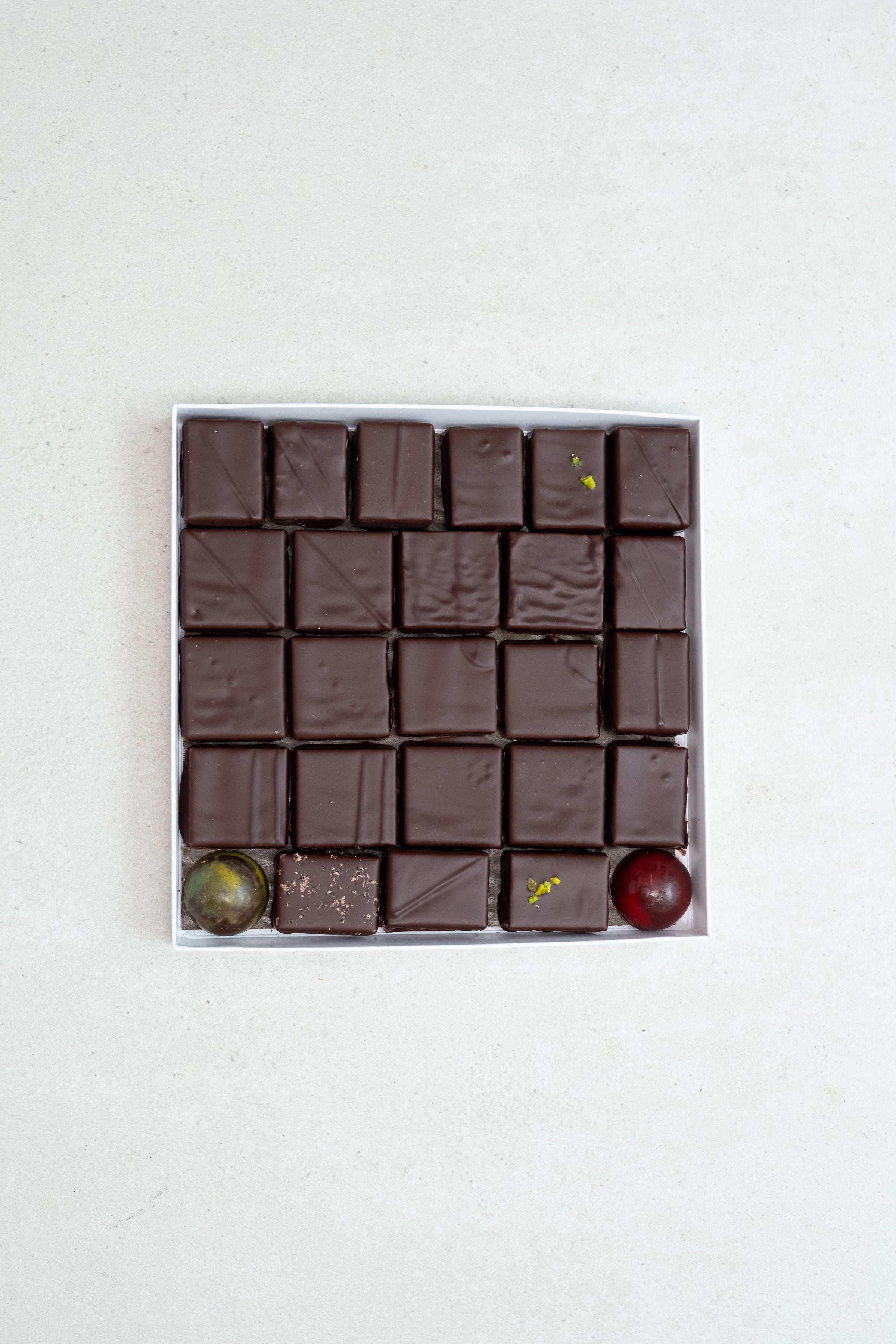 Coffret assortiment chocolat NOIR 490 g (2 étages)