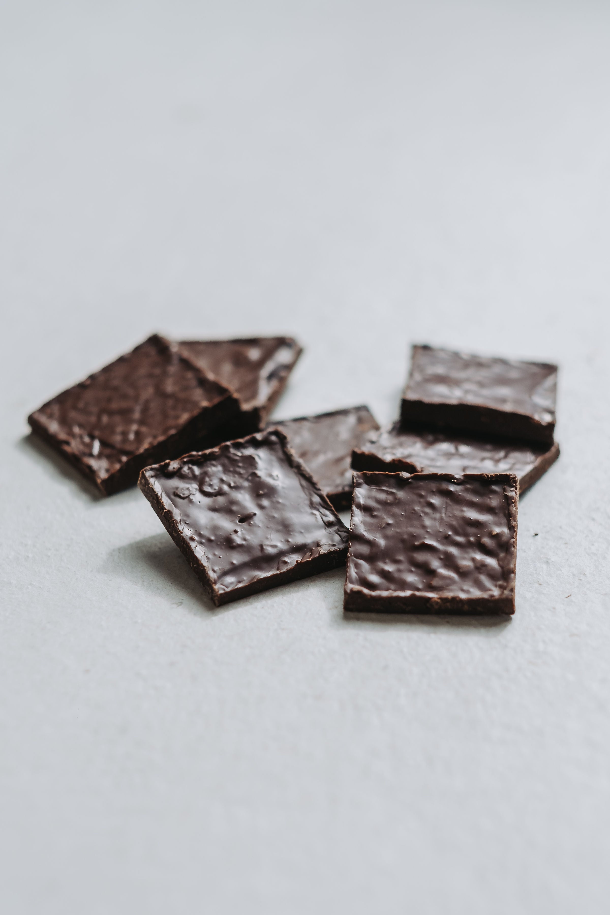 Carrés aux éclats de crêpe dentelle chocolat au LAIT
